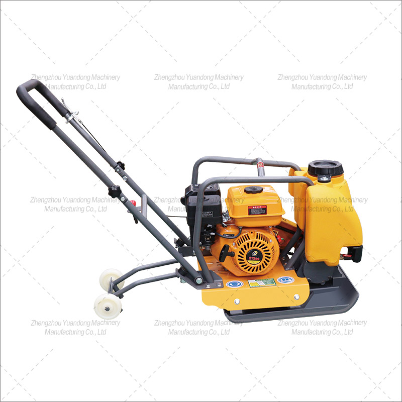 C90T type heavy gasoline plate compactor(图1)